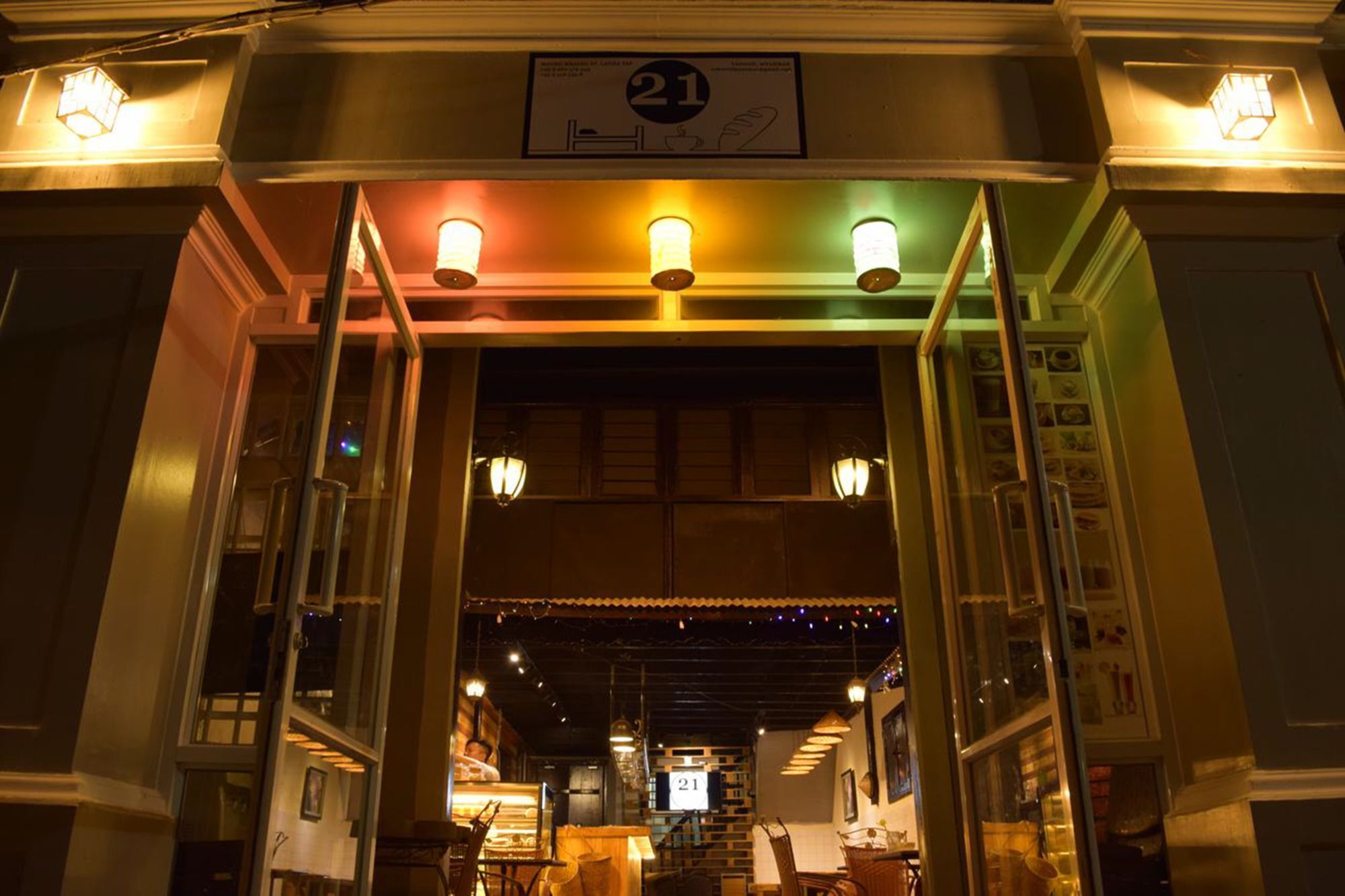 21 Hostel Yangón Exterior foto